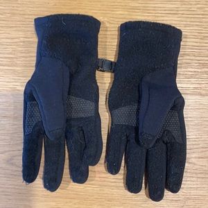 Head lined gloves
